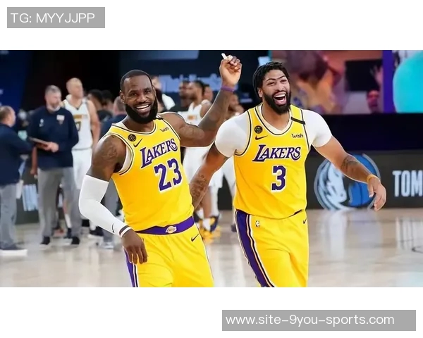 湖人季前赛首战对阵太阳詹姆斯斯玛特克莱伯阿杜因伤缺席引发关注