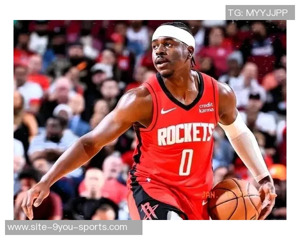 首节狄龙表现平平仅得5分布克状态低迷仅得4分