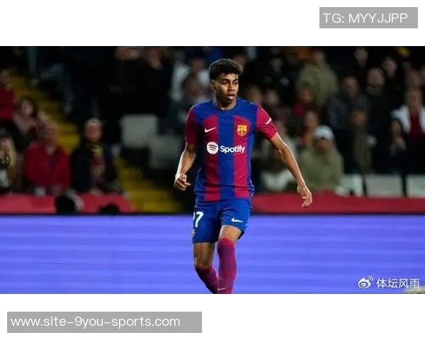 亚马尔荣膺西甲最佳U23球员实至名归的荣耀时刻