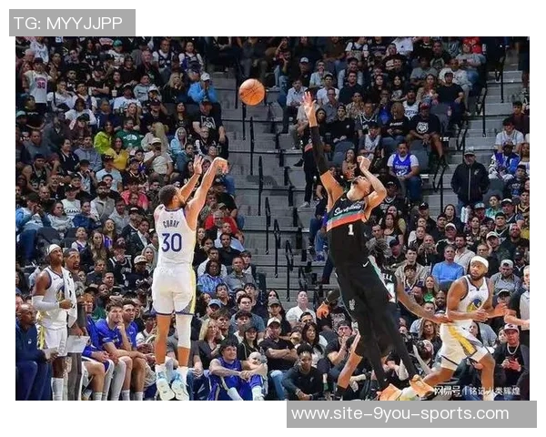 张佳玮解析库里无球与约基奇有球的完美结合SGA与077的持球能力对比文班的防守实力分析