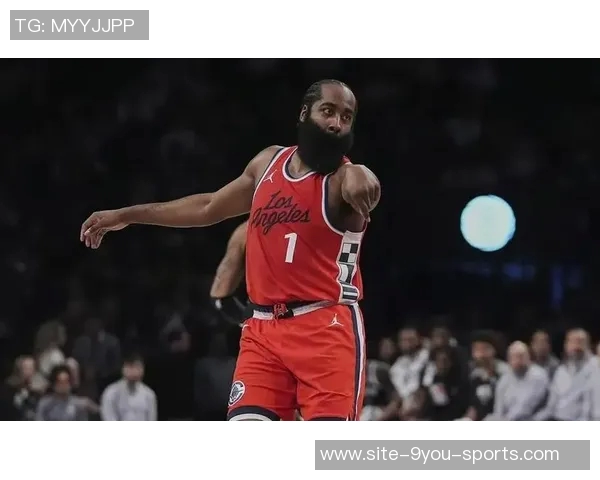 哈登感慨在洛杉矶家乡打球是人生难得机会倍感幸运 哈登感慨在洛杉矶家乡打球是人生难得机会倍感幸运